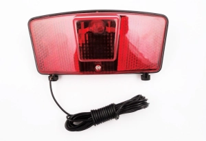 LAMPA TYŁ NA BAGAŻNIK WD 412 DO DYNAMA